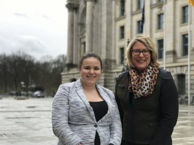 Im April absolvierte Jennifer Hake ein Praktikum in meinem Bundestagbro.
