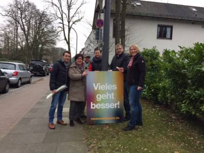 Plakatieren im Brgerschaftswahlkampf